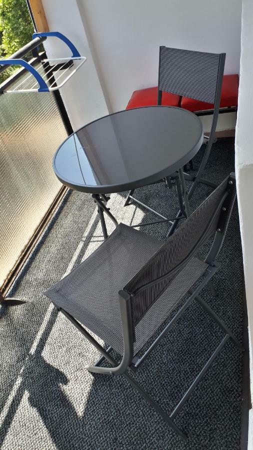 Angi Apartman- Nagyszeru Elhelyezkedes, Vendegkozpontu Szallashely-Szolgaltatas Apartment Harkany Bagian luar foto